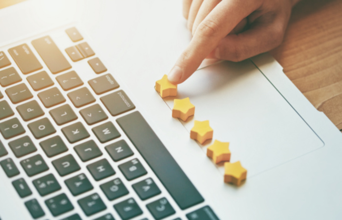 Top Positive Feedback for Employee Performance (Examples Included)
