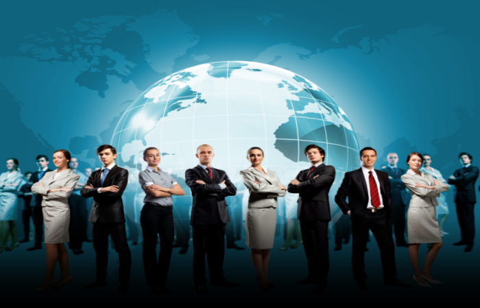 Learn the Body Language of Leaders