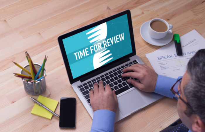 Performance Review Phrases by Skill (With Examples)