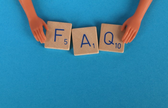Can An H-1B Visa Holder Bring Their Parents To The US?
