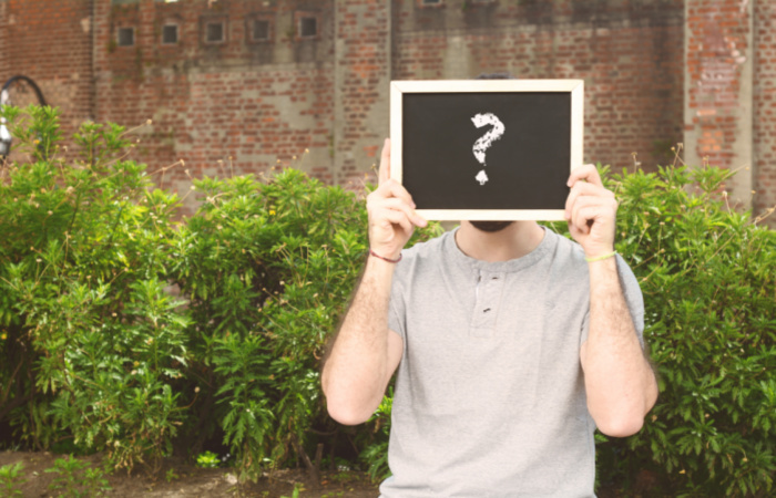 Are H-1B Visa Holders Permanent Resident Aliens?